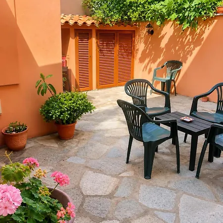 Appartamento Per Operai O Per Vacanza La Maison De Gioel *